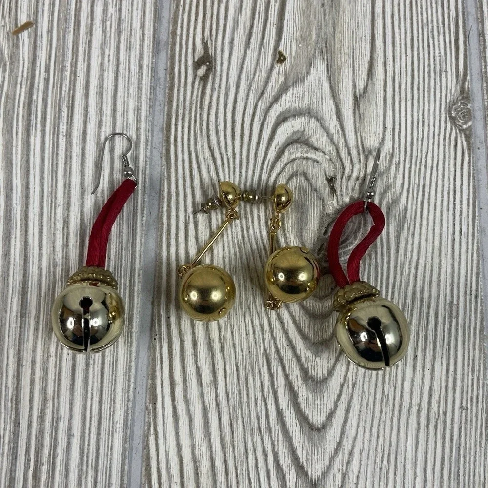 Vintage Christmas Earring Lot Gold Tone Jingle Bell Red Cord & Ball Drop Dangle